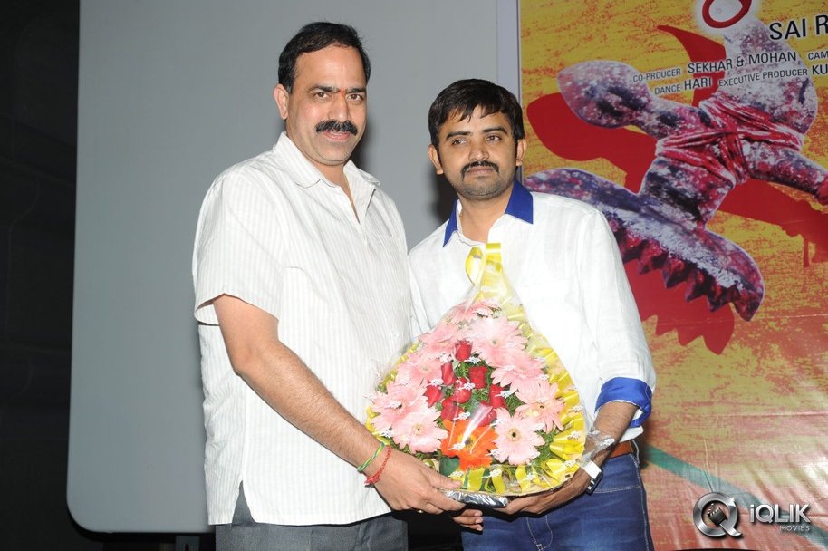 Hrudaya-Kaleyam-Movie-Trailer-Launch